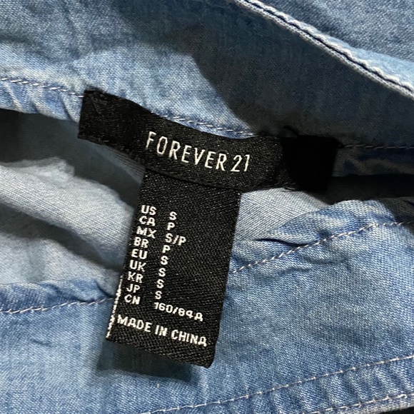 Forever 21 Frayed Chambray Crop Top - Picture 5 of 7